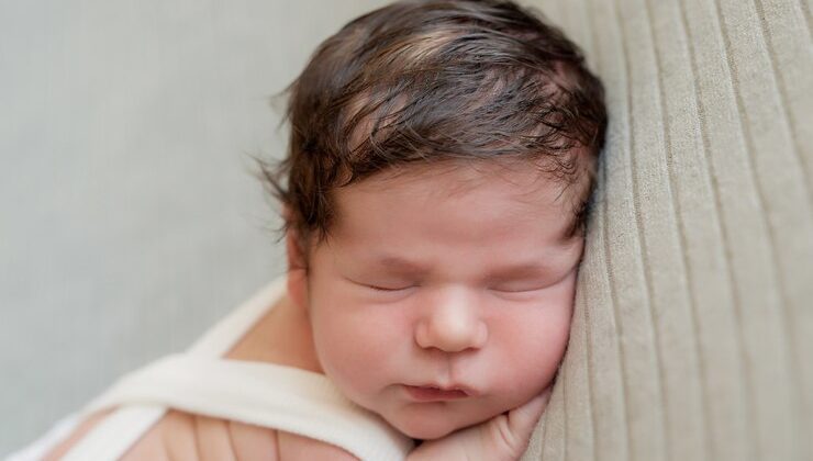 Mengatasi Rambut Bayi Rontok: Tips Ampuh Perawatan Balita